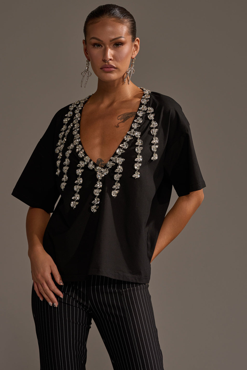 RHINESTONE QUEEN OVERSIZED TEE